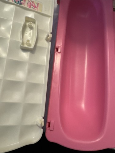 Barbie 1995 Take Along Reisegepäck Koffer Mattel rosa Rollrad mit Zubehör - Bild 9 von 23