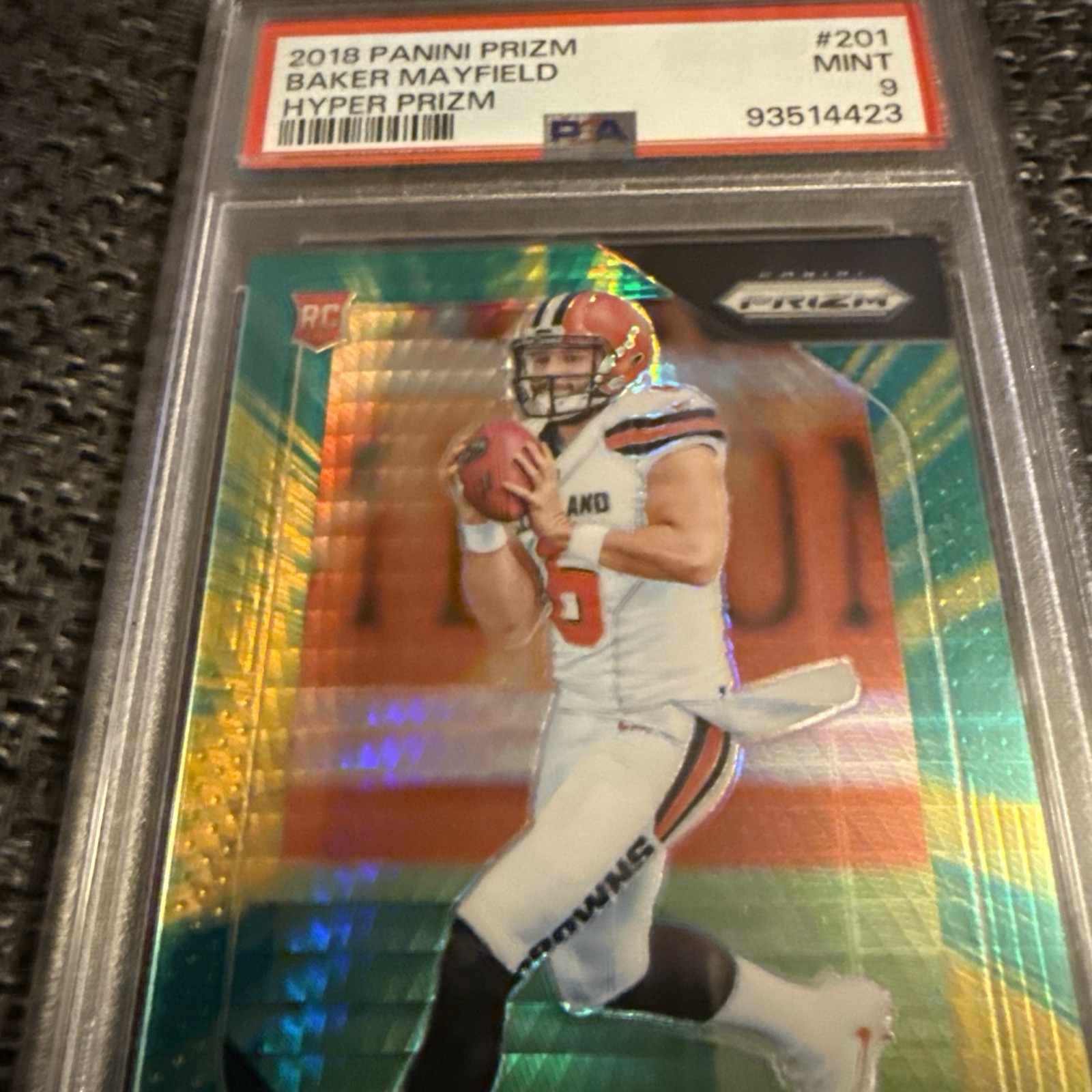 2018 Panini Prizm - Rookie Baker Mayfield #201 Hyper Prizm /275 (RC)