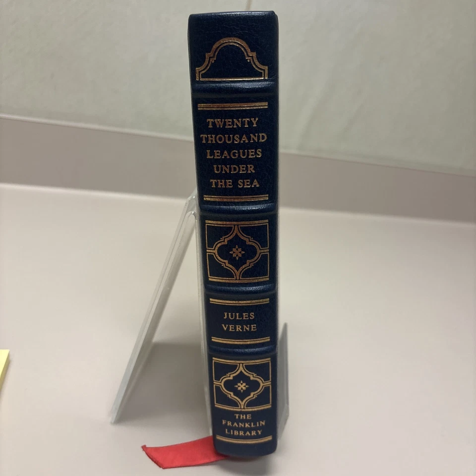 SALE Franklin Library - Twenty Thousand Leagues Under the Sea - Best-Loved Books - Image 2 of 4