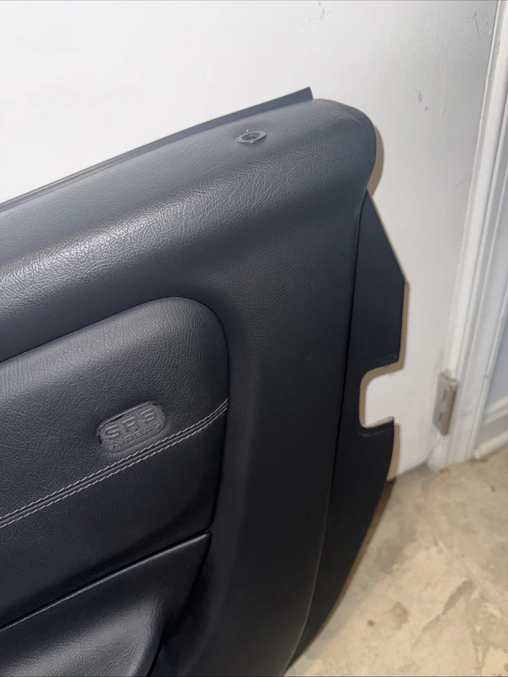 Panel de puerta lateral pasajero delantero negro 97-04 Mercedes R170 SLK230 SLK320 SLK32 Foto 2 de 4