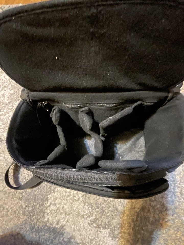 Bolsa para cámara y lente Promaster con cubierta para lluvia, cremallera frontal necesita reparación, Foto 3 de 4