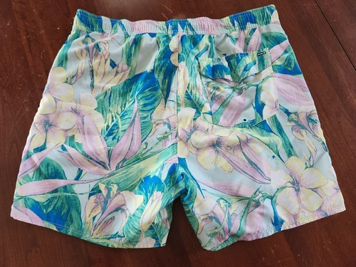 Men's Hurley Floral Swim Trunks Size L - Picture 2 of 3