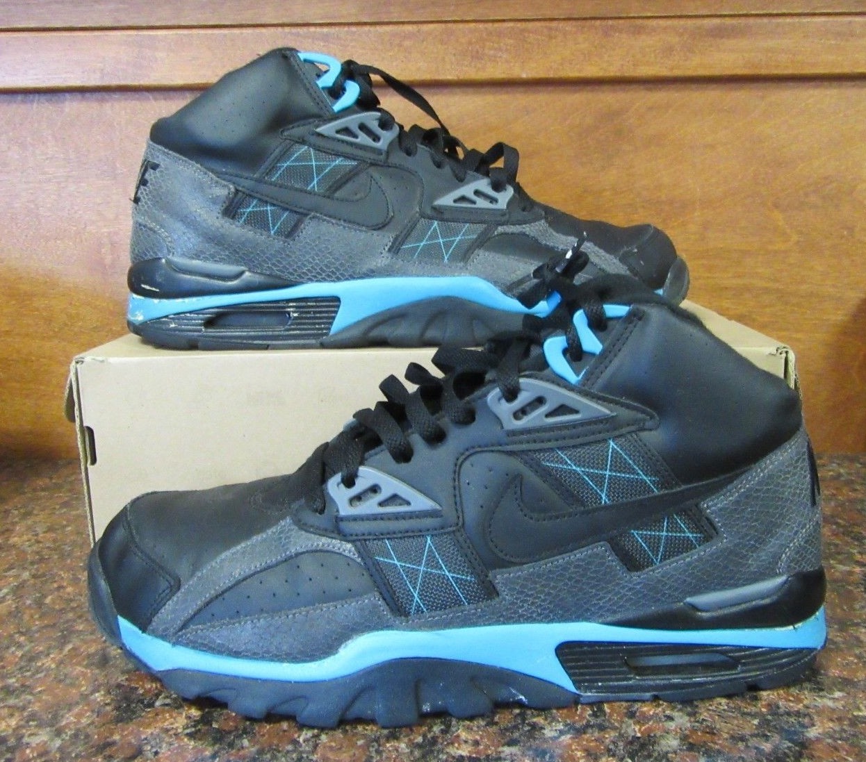 Nike Air Trainer SC High Black Black Dark Grey Chlorine Blue 302346 040 Price reduction Nike Air Trainer SC High Black Black Dark Grey Chlorine Blue 302346 040 Price reduction