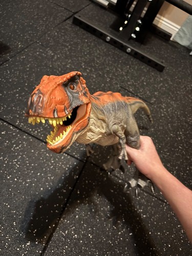 2009 Jurassic Park Toys-R-Us Exclusive Tyrannosaurs Rex T-Rex *WORKS* RARE - Picture 2 of 3