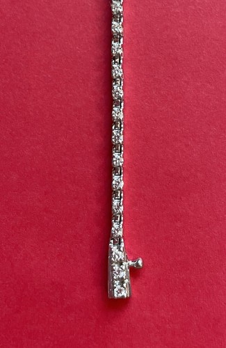 Diamond Tennis Bracelet in 14kt White Gold (1cttw) Day's Jewelers - Picture 7 of 12