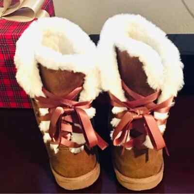 Sugar chestnut suede brown winter boots faux fur rear ribbon tie 7 snow