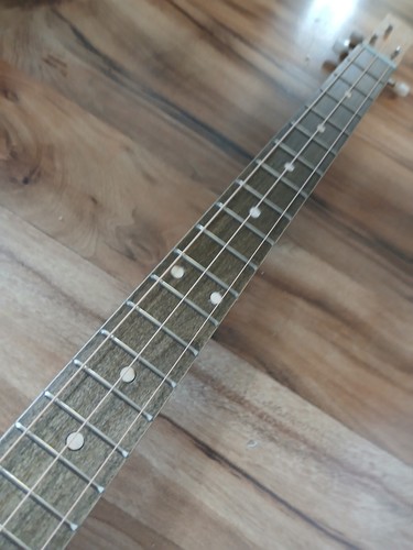 WEEKLYHOUSE CIGAR BOX CHITARRA ACUSTICA ELETTRICA 3 CORDE Lady Luck. - Foto 6 di 7