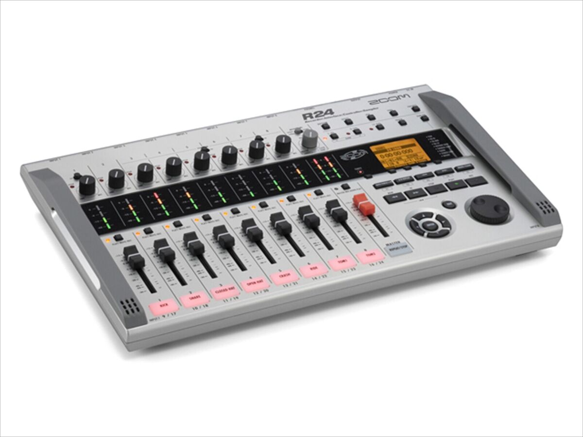 Zoom R16 Digital Interface Controller SD Recorder for sale Zoom R16 Digital Interface Controller SD Recorder for sale