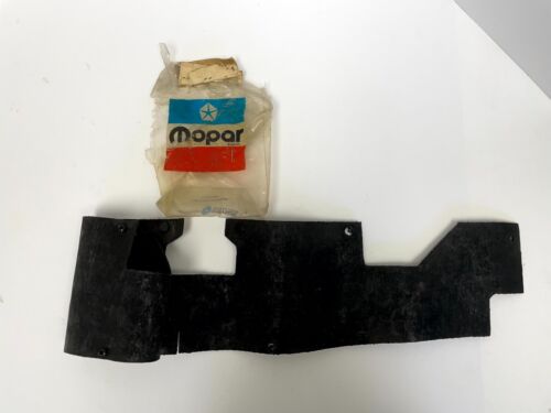 1971 Plymouth Fury I II III Radiator Air Shield & Fastener 3443639 NOS - Picture 3 of 6