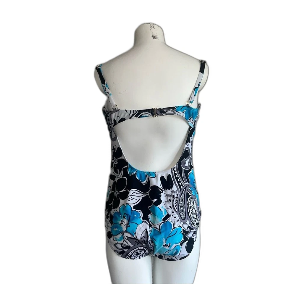 Traje de baño Leilani floral cachemir azul negro blanco de una pieza 14 Foto 3 de 4