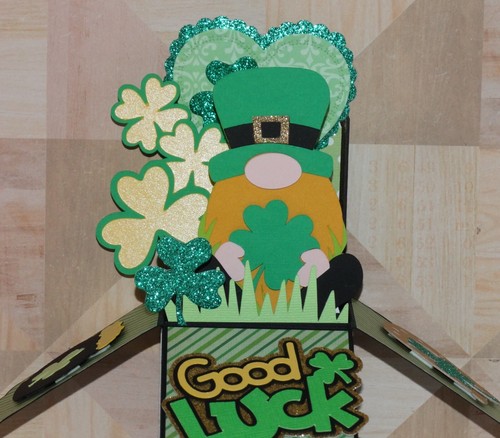 St. Patrick's Day, Gnome, Handmade Box Pop up greeting card - Picture 4 of 8