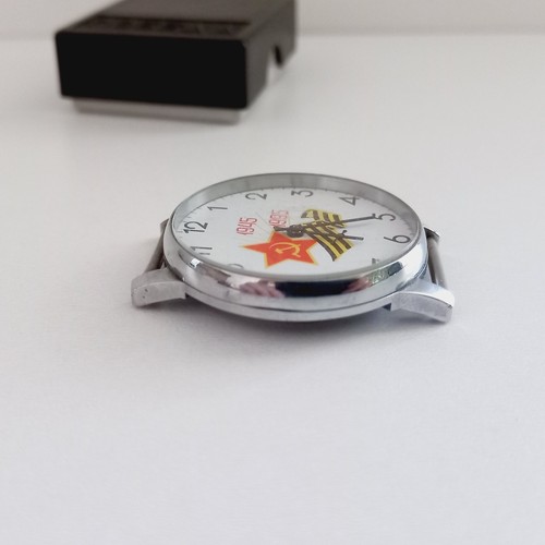 Vintage Wristwatch Pobeda Original Soviet Men's Watch Anniversary Serviced - Picture 7 of 12
