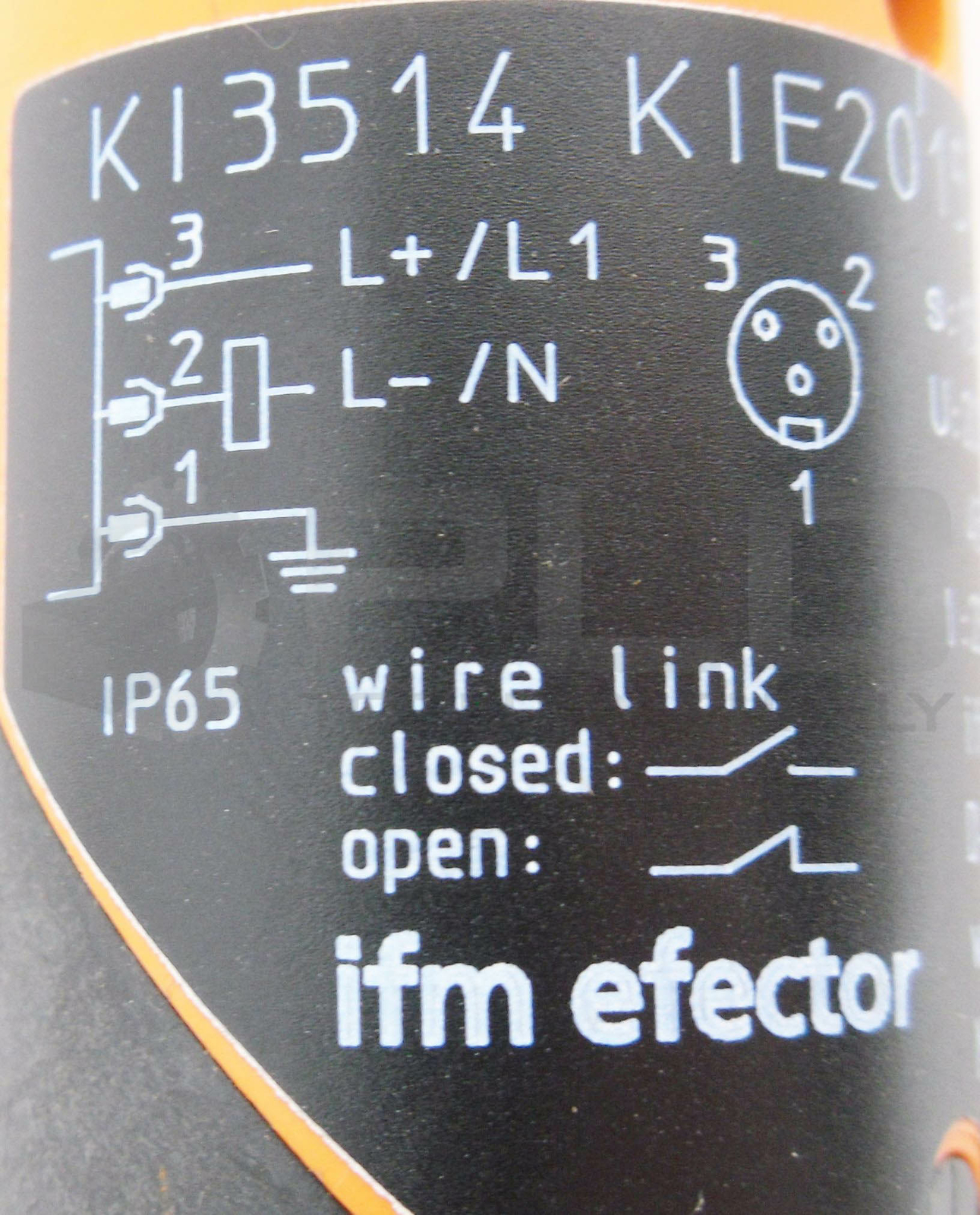 NEW IFM EFECTOR KI3514 CAPACITIVE SENSOR KIE2015-FBOA/NI/LS300L Uzupełnij zamówienie wysyłkowe