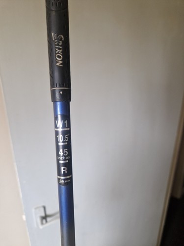 Srixon Titanium W-506 10.5° Driver Stiff Graphite Blue Shaft Srixon Grip - Picture 5 of 8