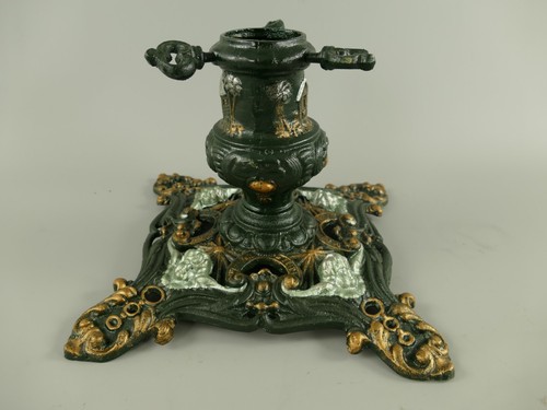 Nostalgic Christmas Tree Base IN Classic Style - Picture 4 of 4