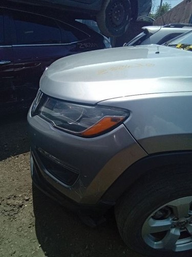Espejo retrovisor lateral Jeep Compass 2021 - Imagen 8 de 12