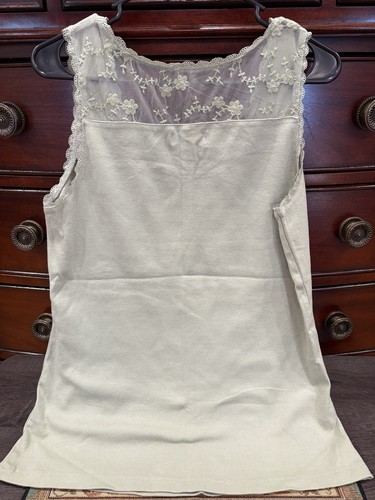 Dress Barn Women's Size 1x Sage Crew Neck Lace Trim Camisole/Tank Top NWT’s (50) - Picture 2 of 5