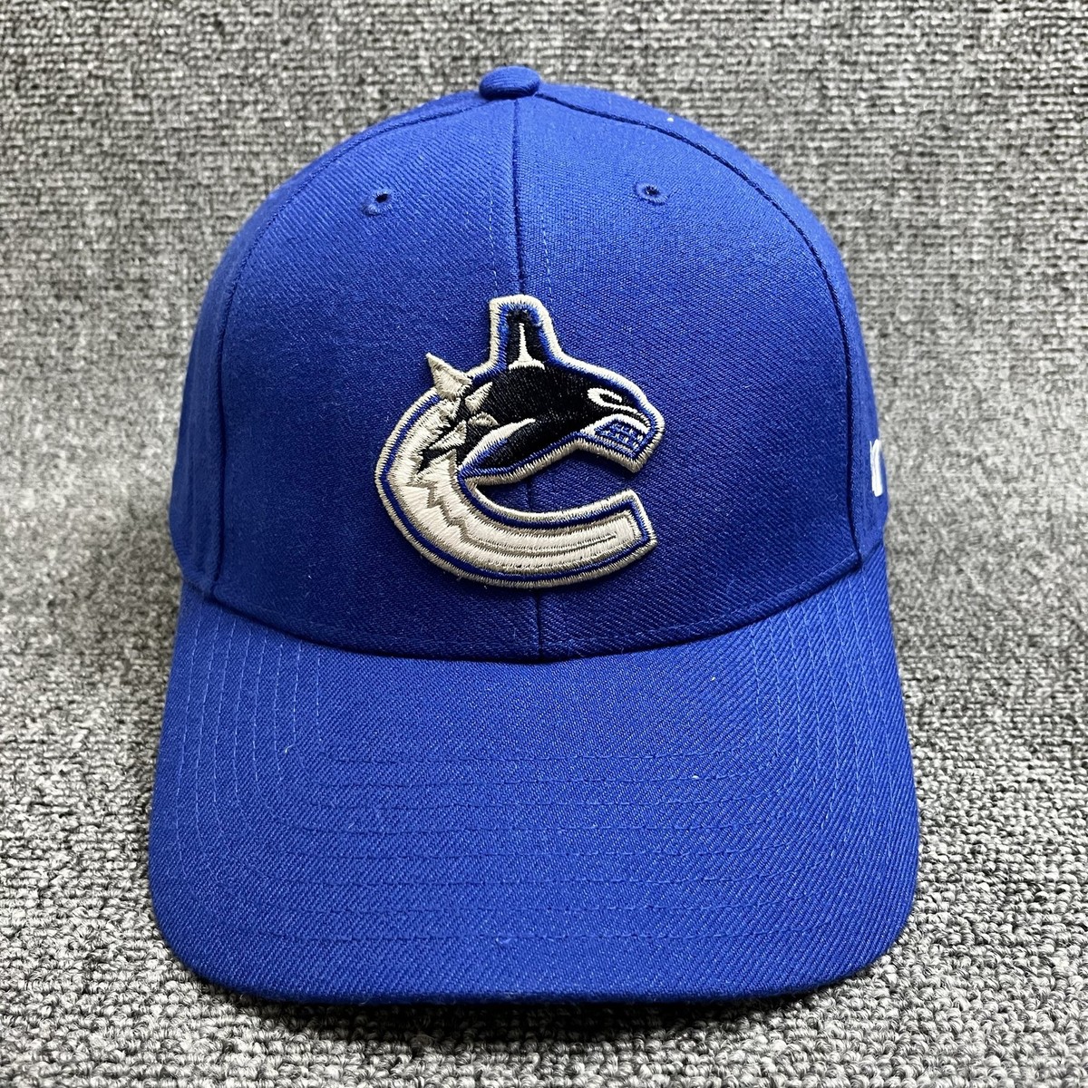 '47 Brand Vancouver Canucks NHL MVP Hat Blue Adjustable Hook-Loop Strapback Cap