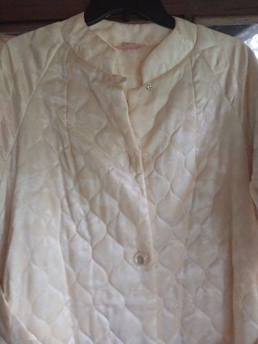 Vintage 1950s Sears Long Quilted Robe Belted Housecoat with Pockets - Picture 7 of 9