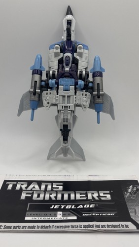 Transformers Hunt for the Decepticons Jetblade Figure Deluxe Class Complete - Picture 3 of 3