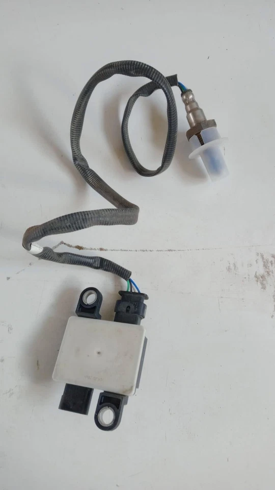 SENSORE TEMPERATURA SCARICO PER JEEP Compass Serie (16>) 50057241 Benzina - - Immagine 3 di 4