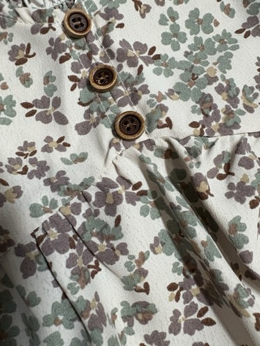 Camiseta sin mangas Bècool Floral Boho Cottagecore Fluida Verde Salvia Talla Grande - Imagen 2 de 5