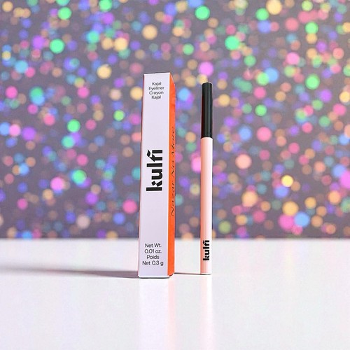 Kulfi Kajal Eyeliner Pastello in No More (nero) 0,01 once nuovo con scatola - Foto 2 di 20