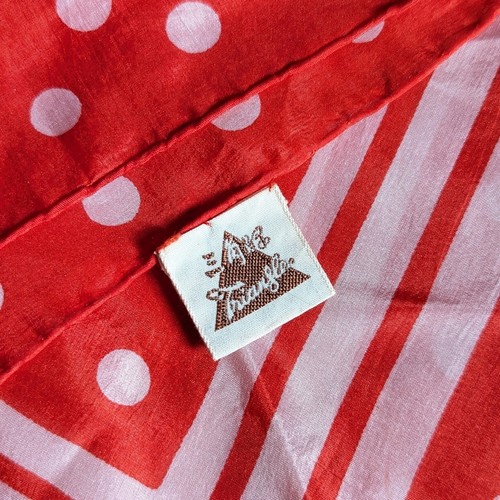 Bufanda retro vintage Estate Triangle 100 % seda roja blanca cuadrada a lunares - Imagen 2 de 4