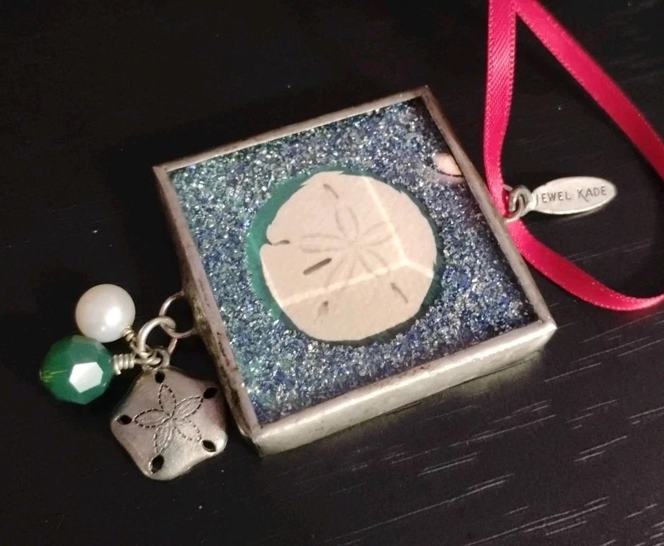 Diseñador JEWEL KADE dólar de arena junto al mar 1,5" encanto cuadrado con temática de mar ¡cuelga! Foto 4 de 4