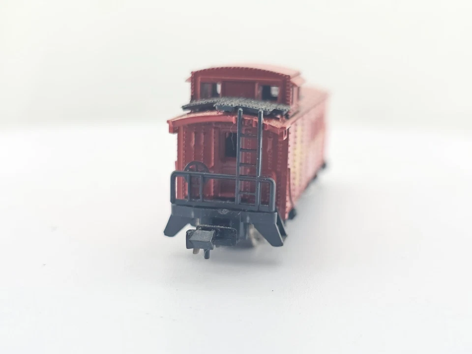 Model Power N Scale Santa Fe Caboose ATSF 999005 Model Train Car NO BOX - Image 4 of 4