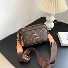 Foto 17 di 26