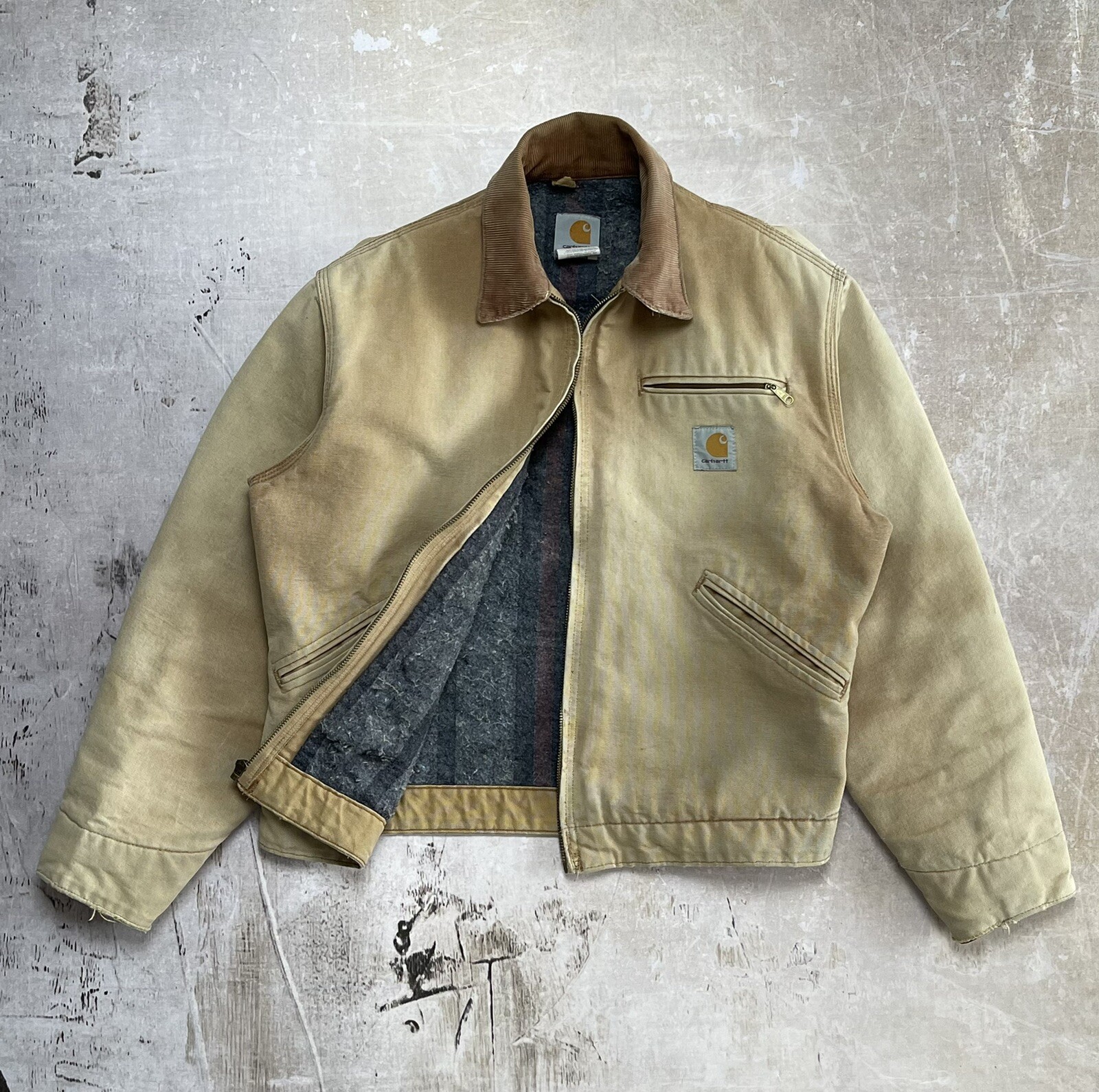 Carhartt used detroit jacket-