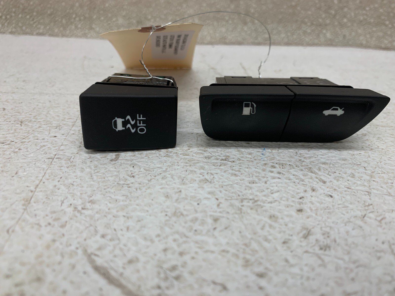 1520 ACURA TLX TRUNK LID & FUEL DOOR OPEN RELEASE SWITCH SET, OEM