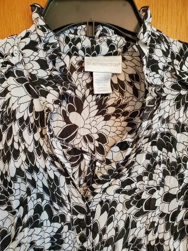 Worthington Womens Top Size Large Plants Print with Ruffle Neck Button Up - Picture 3 of 3