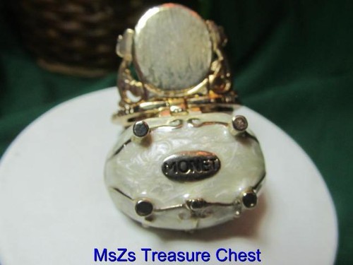 MONET "VANITY DRESSER" Collectible Enamel Keepsake Trinket Box * w Gift Box * - Picture 5 of 7