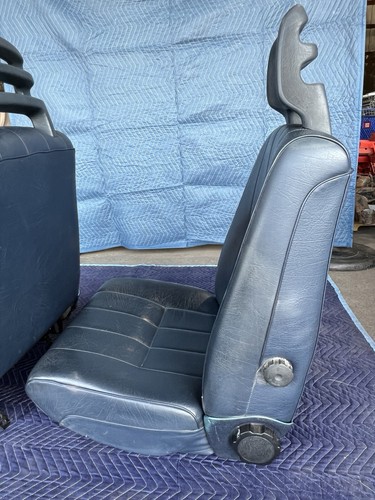 1986-1993 Volvo 240 244 245 Front Seat Pair Heated Blue Vinyl L & R OEM #3644E - Picture 14 of 24