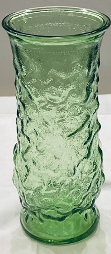 VINTAGE Brody Glass Vase GREEN CRINKLE 4" Diameter x 8.5" Tall - Picture 2 of 3