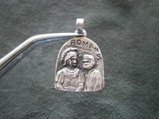 Jeep Collins Romans Vintage Sterling Silver Religious Medal Charm Pendant 3.5g