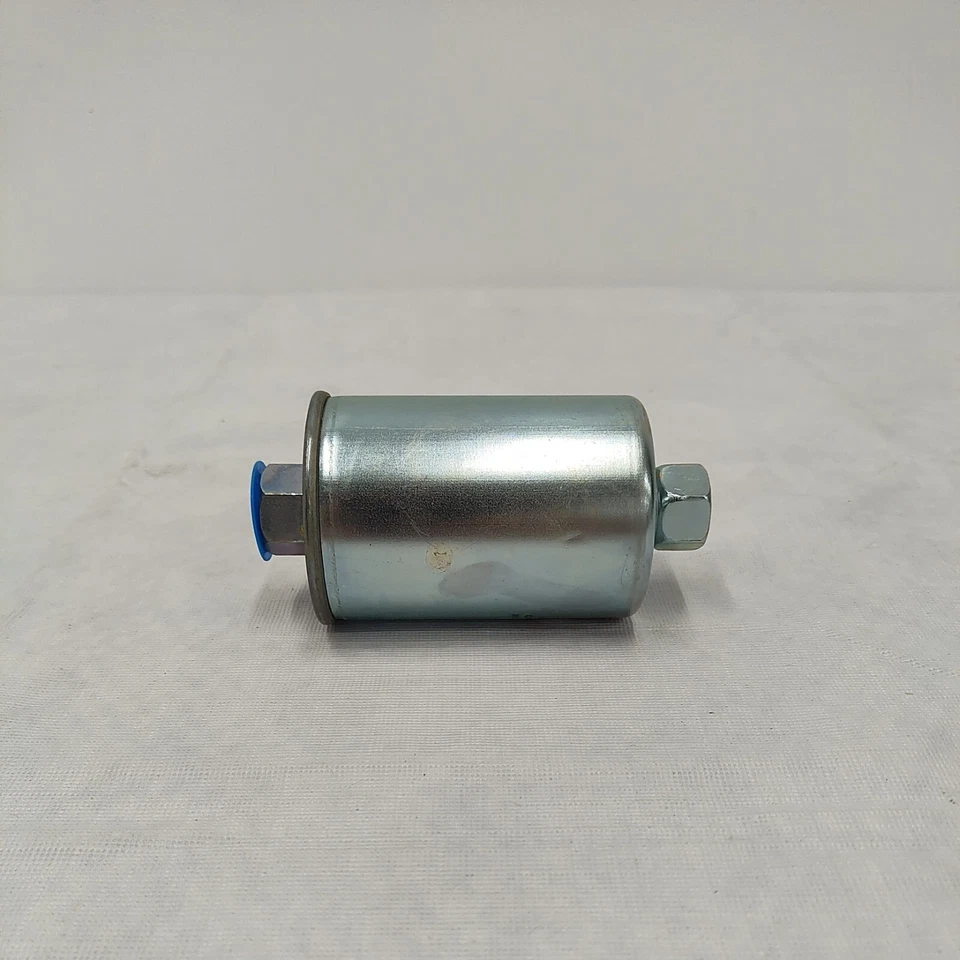 Filtro de combustible Napa Silver #23481 Pontiac, Buick, Chevy, Volvo Foto 3 de 4