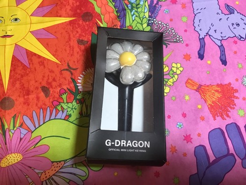 G Dragon ❤️🔥 Lightstick Keyring Daisy 🌼 Mini Light Stick Südkorea 2025
