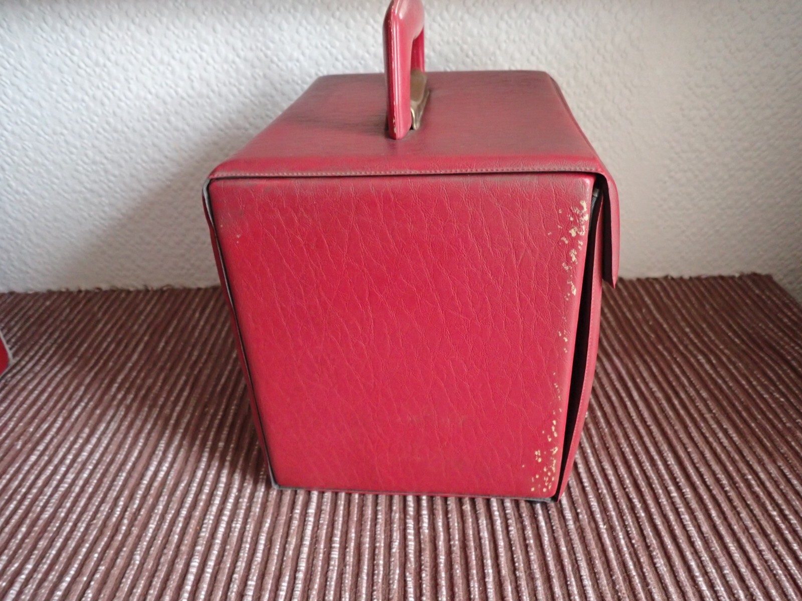 Foto 4 di 9