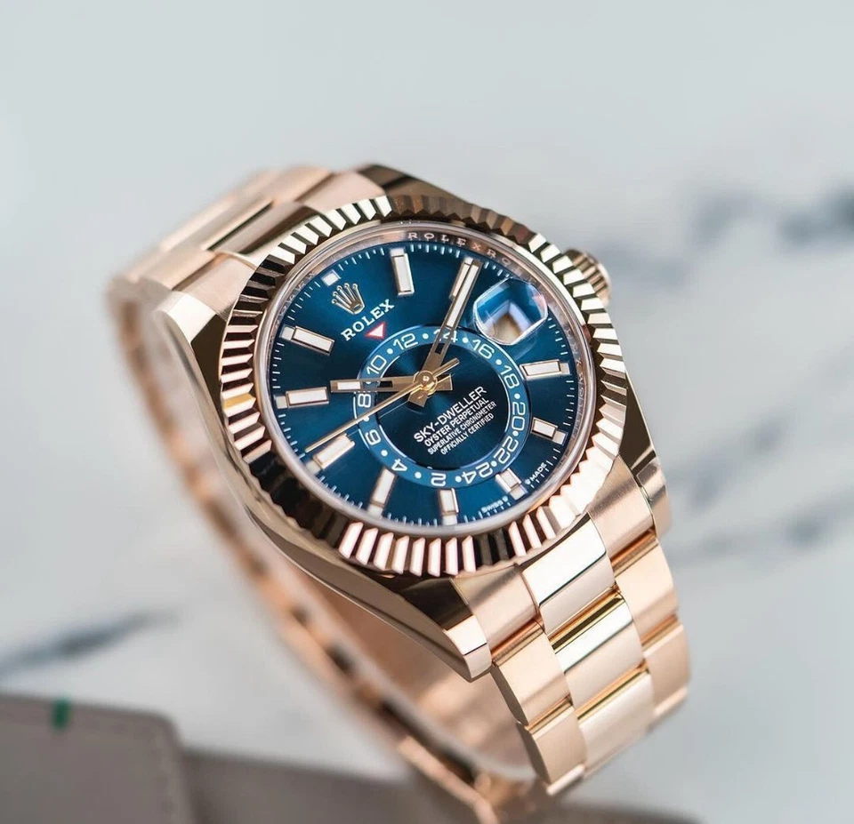 劳力士 336935 Sky-Dweller 18kt 玫瑰金牡蛎蓝色 Saros 年历 — 第 3/4 张图片