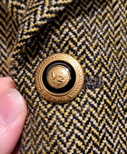 Versace Classic 90's V2 Black & Yellow 3 Button Dress Blazer Coat Jacket Sz 44L - Picture 3 of 18