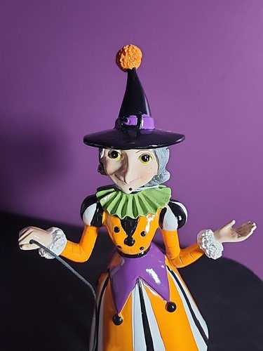 12" Witch Walking Black Cat Halloween Figurine NWT - Picture 6 of 8