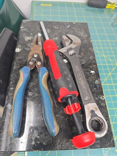 Klein Tools, Wiha, Mega-pro, Channel Lock, & Crescent Hand Tool Lot Used  - Picture 6 of 9