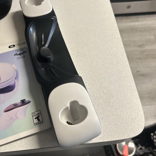 Auriculares de realidad mixta Meta Quest 3 512 GB con Batman: Arkham Shadow, puerto de carga - Imagen 10 de 10