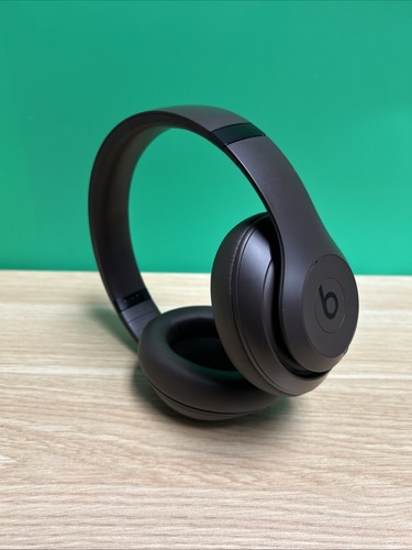 Apple Beats by Dr. Dre Studio Pro Deep Brown Over Ear Headphones MQTT3LL/A - Picture 8 of 16