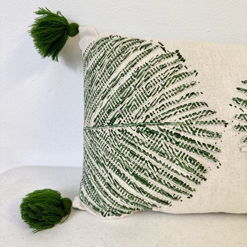 Cotton Tropical Green Leaf Palm Pattern Throw Pillow With Green Tassels 17”x10” - Picture 2 of 6
