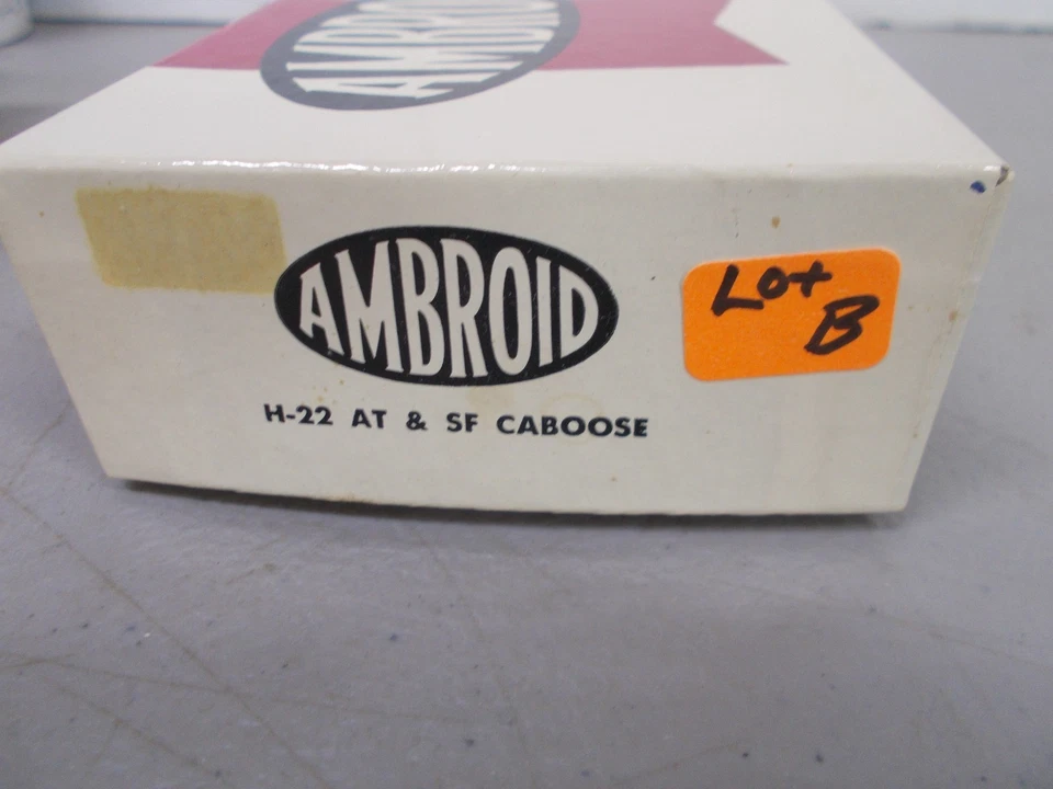 AMBROID # H-22 ~ A.T. & S.F. CABOOSE CAR KIT ~ HO SCALE ~ LOT--B - Image 4 of 4