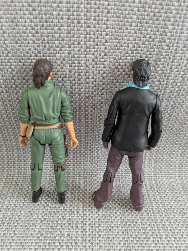 Primeval Helen Cutter Predator & Connor Temple Action Figure Pair Character - Picture 2 of 2